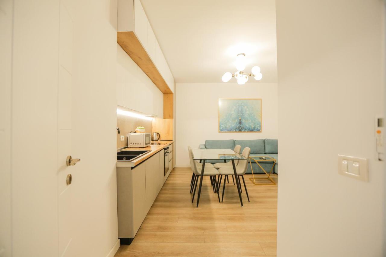 Miku Apartment-premium 2bd At Wilson Square